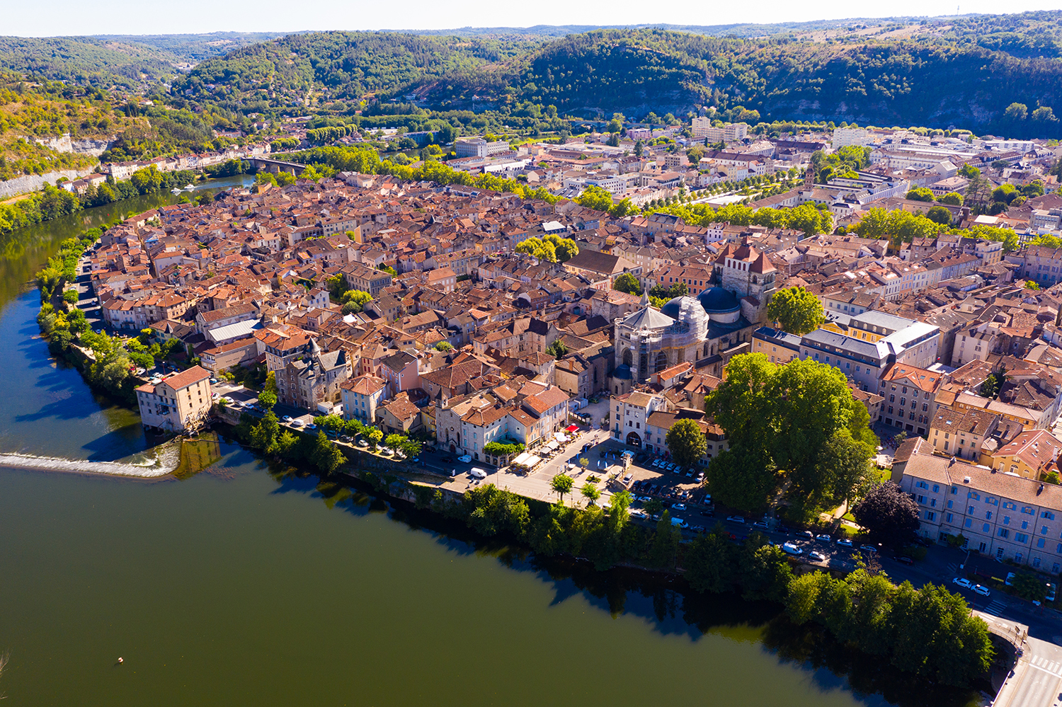 Visiter Cahors : Vue aérienne de la ville