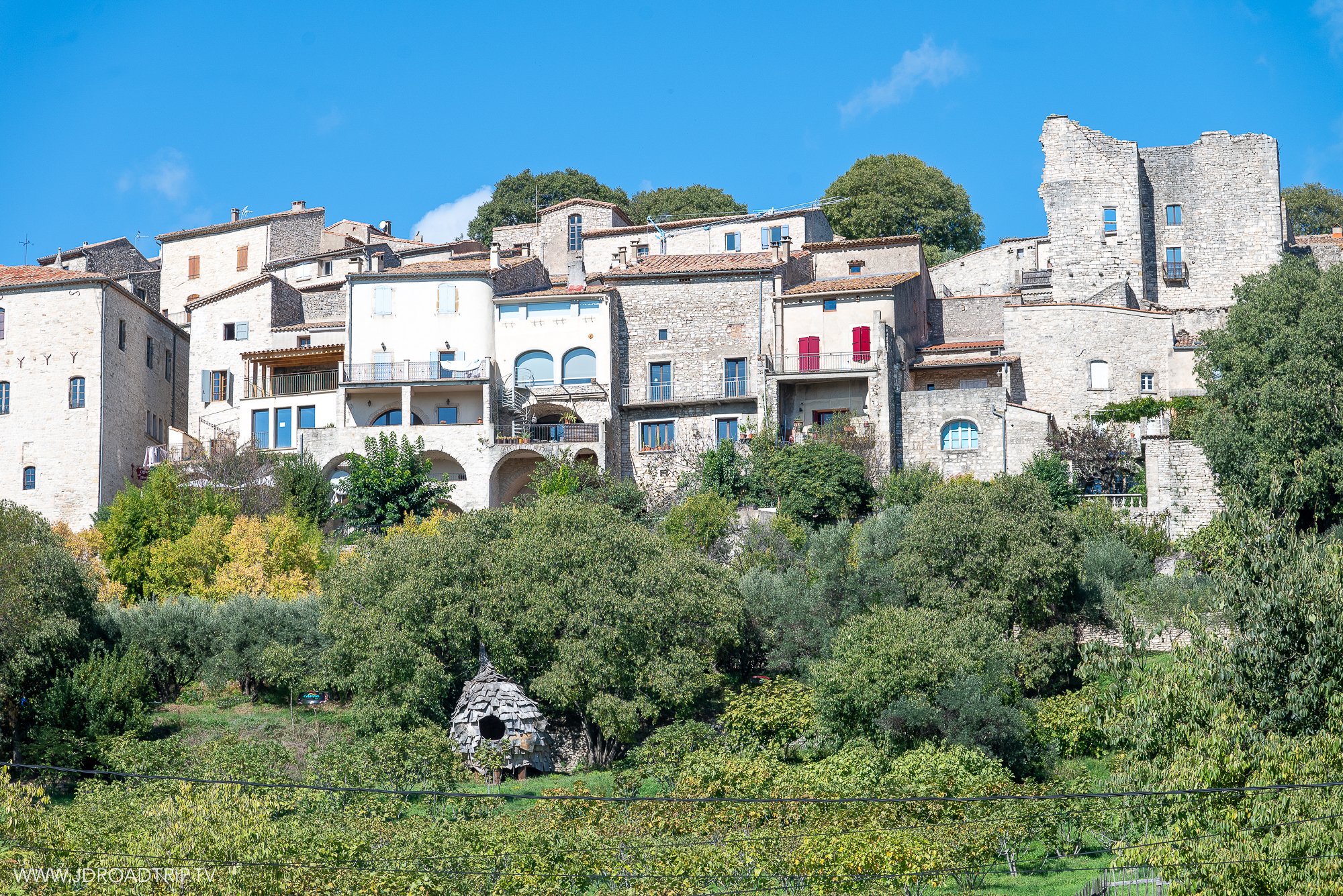 Week-end dans les Cévennes : Vue sur le village de Vézénobres